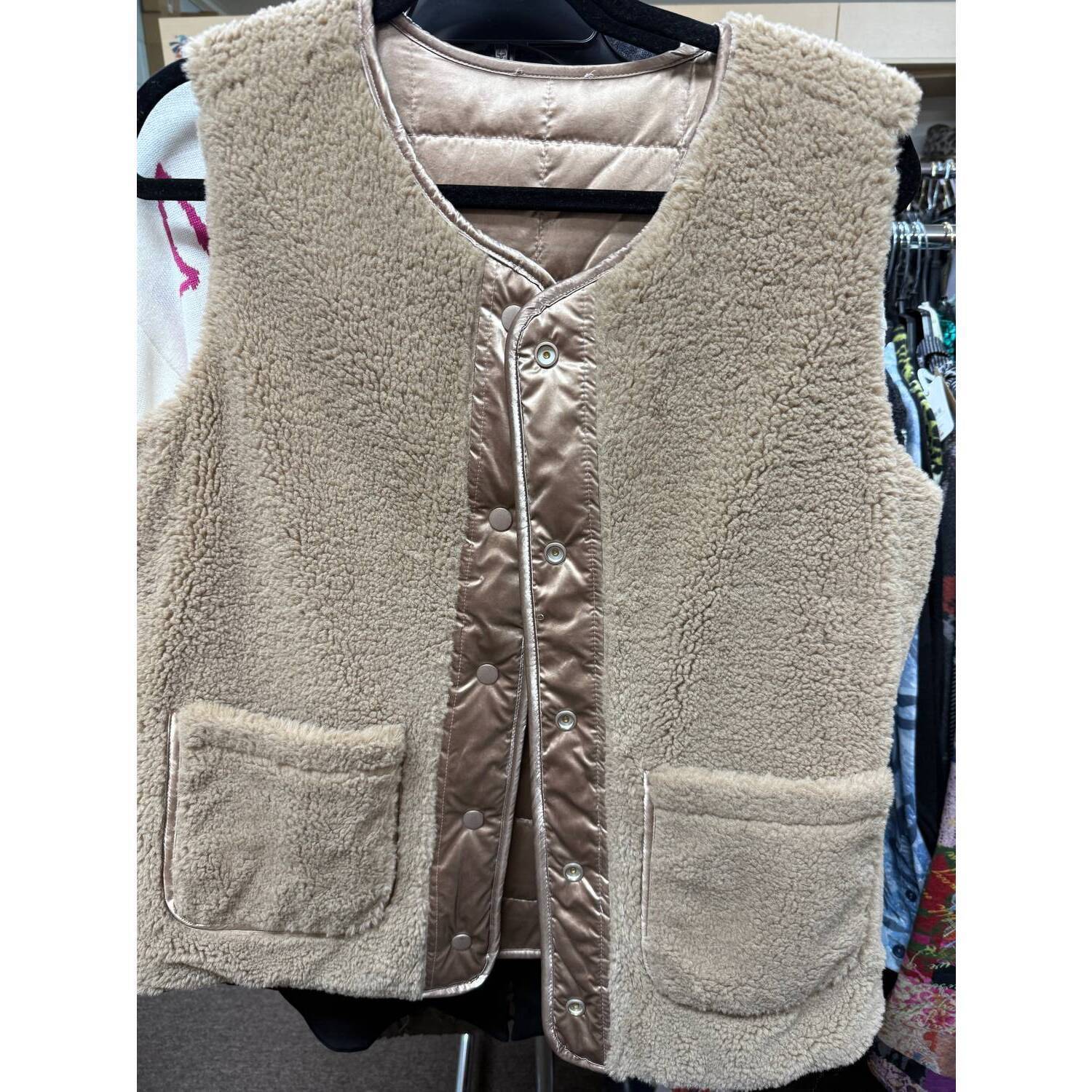New Tribal Women's Reversible Vest In Beige